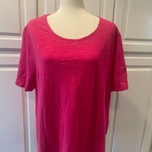 Chico’s Fuchsia Pink Scoop Neck tee with back button detail